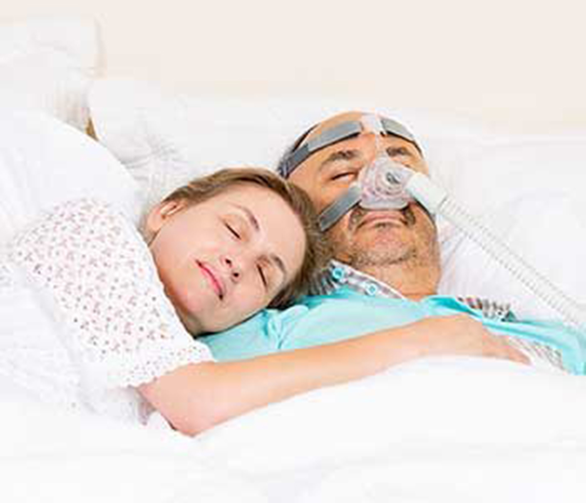 Does sleep apnea cause low blood oxygen levels while sleeping