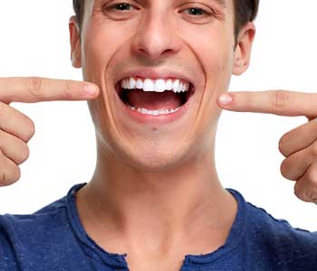 Discover San Francisco cosmetic dental procedures provide by Dr. Leo Arellano